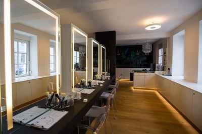 Moni Gutezeit Make-up School meets Skin Care