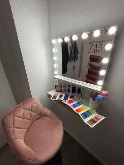 Sonja Zettler, Hautpflege Make-up Farbtypberatung, 85643 Steinhöring