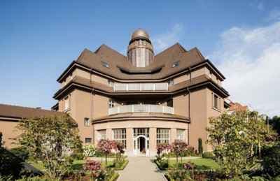 Der-Look Make-up Schule & Styling Studio